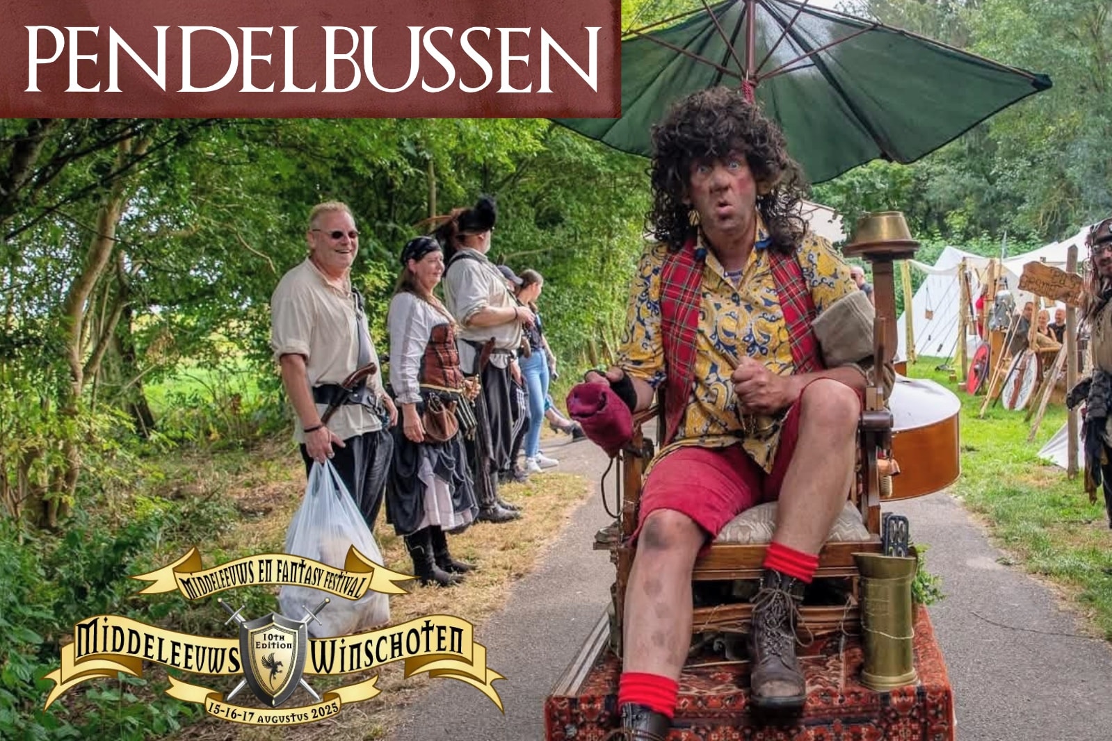 Info pendelbussen tijdens Middeleeuws Winschoten & Fantasy Festival.
Twee op/uitstap plaatsen waar rondom geparkeerd kan worden. Daarnaast zal er een pendelbus rijden van en naar het treinstation.
Locatie 1 : Industrieterrein, Papierbaan 1, 9672 BG Winschoten. De opstapplaats is nabij Wensink Mercedes (groot en kan niet missen)
Locatie 2 : Havenkade, opstap bij Harbour JazzClub, Havenkade-West 3, 9672 BB Winschoten
Locatie 3 : treinstation
De pendelbussen rijden aan èèn stuk continu op en neer. Kwa tijd trachten wij erna dat er op elke locatie, elk half uur kan worden op of afgestapt
Tijden :
Vrijdag tussen 12.00 en 00.30
Zaterdag tussen 9.30 en 00.30
Zondag tussen 9.30 en 20.00
Prijs pendelbus €2,- per rit (contant betalen)
Parkeren is gratis
Voor mensen met een invalideparkeerkaart hebben we parkeerplaatsen, geef dit even aan bij de verkeersregelaars
Er is een kiss & ride aanwezig