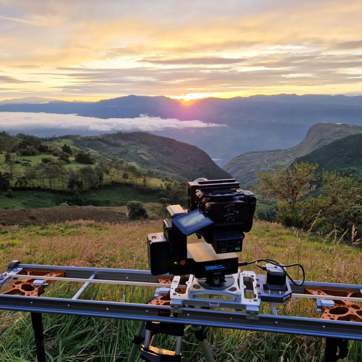Lost Cities Revealed with Albert Lin...Peru
Nat Geo
Some BTS pics from the Peru episode.
1. A rare sight, Albert resting.
2&3. Albert climbing the waterfall, me filming from the side
4. Lunch break in the mountain not far from the sarcophagi
5. Sunrise timelapse
6. On route to the rafting location...the music on the radio was perhaps a little bit 'Final Destination' looking back on it now!
7. Rafting
#natgeo #filming #tv #crew #lostcitiesrevealedwithalbertlin #bts #peru #camera