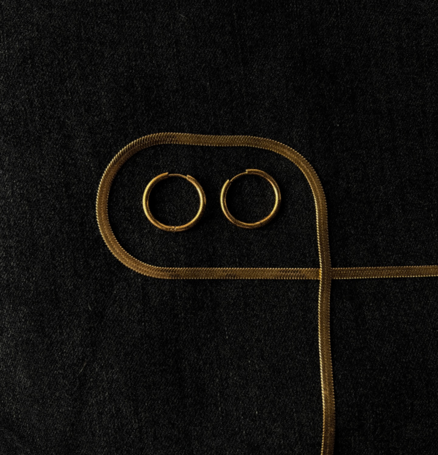 Klasyczne kółeczka Simple polecają się na prezent 🎁 #kajojewels #kolczyki #prezenty