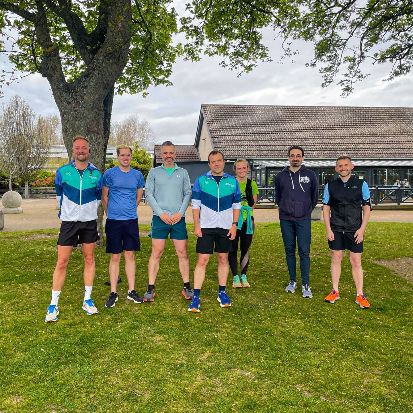 ? Sunday run at Duthie Park
? Well done / good luck to all those who’ve ran in various races this weekend.
? Back again on Wednesday from 6:15pm at Aberdeen Sports Village.
?️??️⚧️???????⬛️⬜️?️⚧️?️?
#aberdeenfrontrunners #LGBT #LGBTQIA #lgbtrun #lgbtrunning #lgbtrunningclub #lgbtaberdeen #frontrunners #internationalfrontrunners
