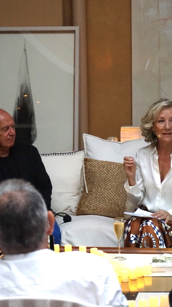 RETOUR SUR LA DERNIÈRE SOIRÉE LITTÉRAIRE DE LA SAISON AUTOUR DE PIERRE ASSOULINE ET DE SON BOULEVERSANT DERNIER LIVRE :
L ’ANNONCE (GALLIMARD).
Merci à l’auteur pour sa générosité et sa ferveur.
#lessoireeslitterairesdenatalie #confidenceslitteraires #salonlitteraire #litterature #litteratureetmusique #natalieinthemoodforbooks #natalievigne #confessionslittéraires