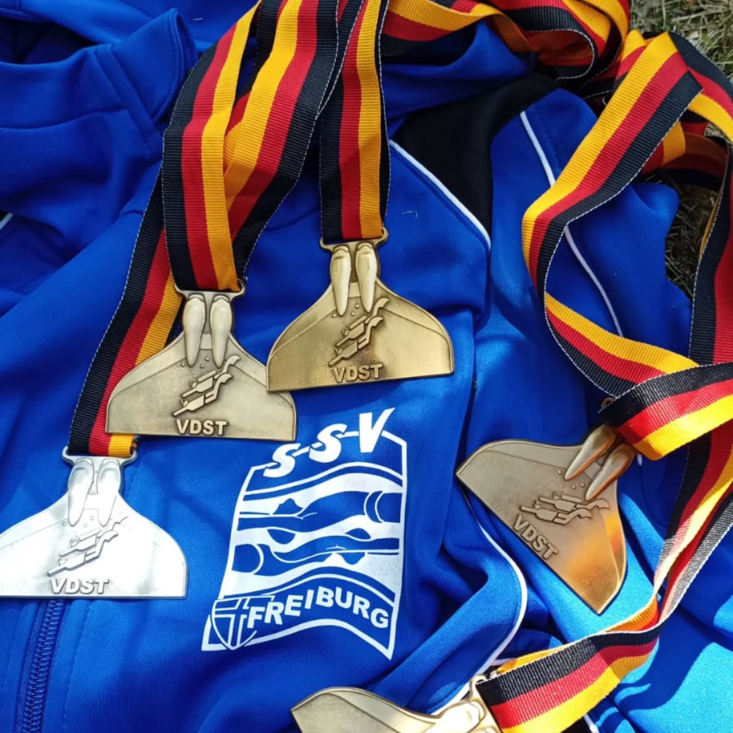Die Deutschen Meisterschaften im Orientierungstauchen fanden am 31.05-01.06 am Störitzsee  und am 20-22.06 in Sandersdorf statt. Unsere 3. Sportler waren sehr erfolgreich mit mehreren Medaillen Erfolgen. Johanna und Theresa Köhn haben sich außerdem für die Europameisterschaft in Estland vom 08-13. August qualifiziert.