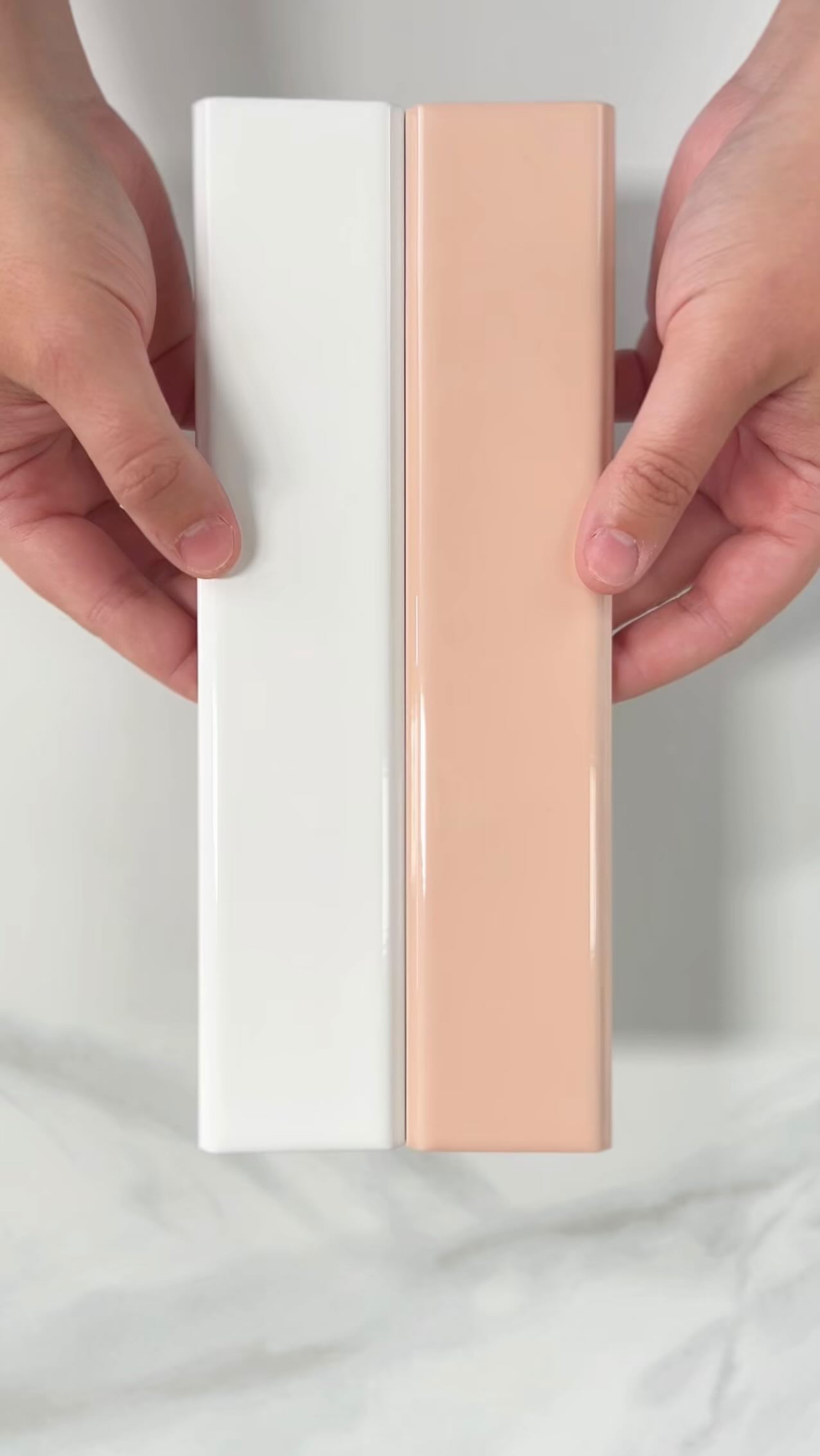 Transform your space with a stunning pop of colour with our Metro tones ceramic tiles in Pink and Blanco. Available in Gloss and Matt.
#pinktiles #pinkponyclub #whiteandpink #pinkandwhite #bathroomtiles #kitchentiles #architile