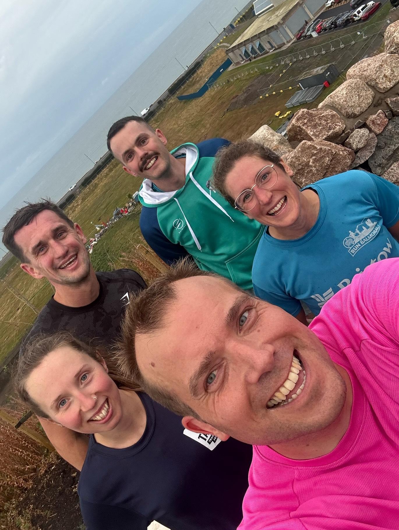 ?? Yesterday’s 10K and Couch to 5K crew
?️??️⚧️???????⬛️⬜️?️⚧️?️?
#aberdeenfrontrunners #LGBT #LGBTQIA #lgbtrun #lgbtrunning #lgbtrunningclub #lgbtaberdeen #frontrunners #internationalfrontrunners