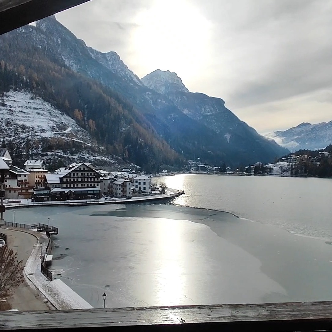 Il panorama SPETTACOLARE **** Hotel TEA Dolomiti **** prenota con la miglior tariffa garantita, booking on line www.teadolomiti.com